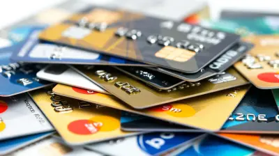 What to Know Before Applying for Your First Credit Card